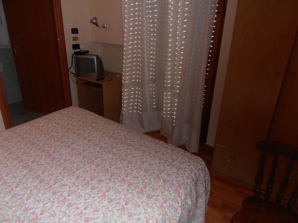 Hotel Giusy Perugia Værelse billede